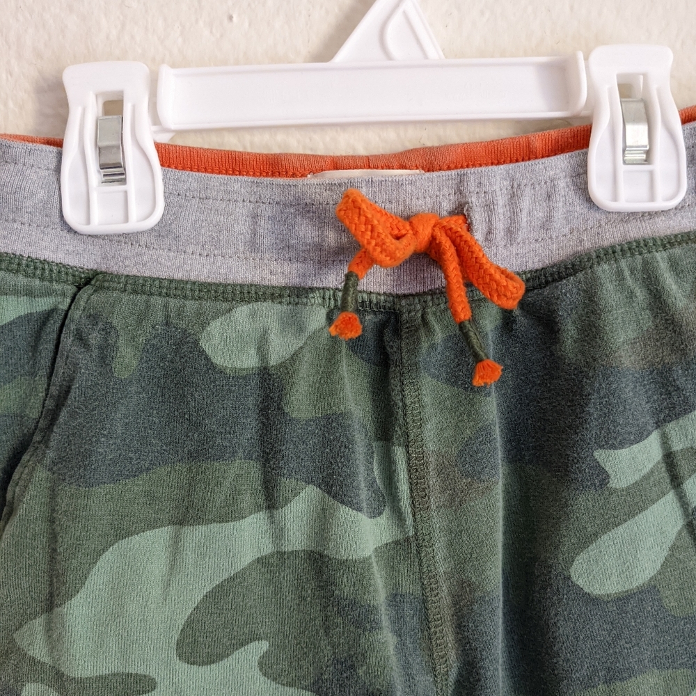 Boden Green Camo Jersey Shorts Boys Unisex Youth Sz 7 - Picture 3 of 7